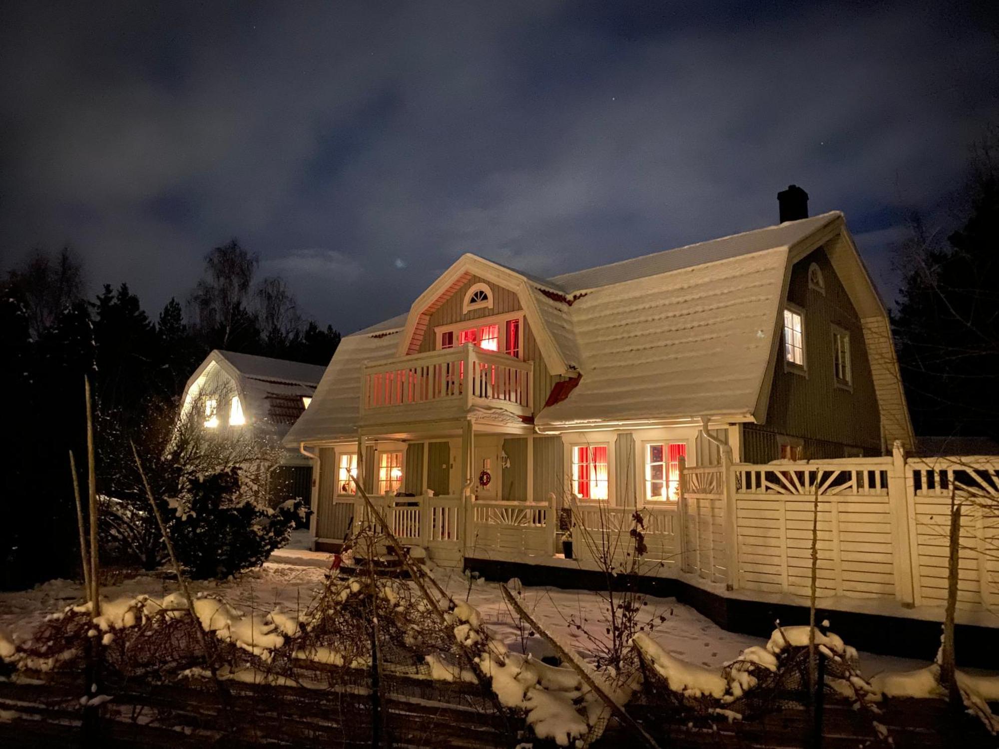 Hotel In Svalsaeter, Kallfors, Jaerna, Stockholm, 5 Min To Golf & 15 Min To Ytterjaerna Concerts Экстерьер фото